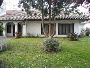 Chalet 4amb + parque c/ pileta + departamento/ Zona Caisamar