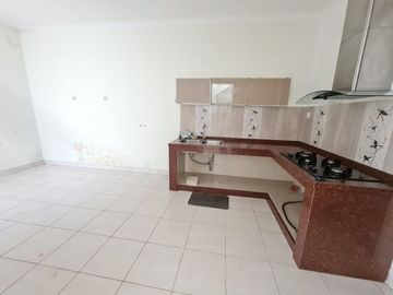 DIJUAL RUMAH BAGUS TERAWAT SIAP HUNI DI CLUSTER DALTON GADING SERPONG