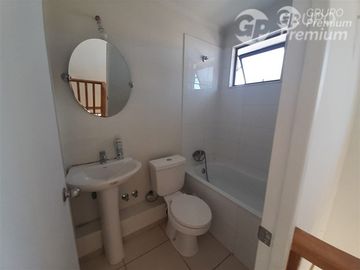 Casa en venta de 3 dorm. Agradable Condominio Coquimbo
