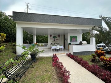 Casa para la venta via laTebaida