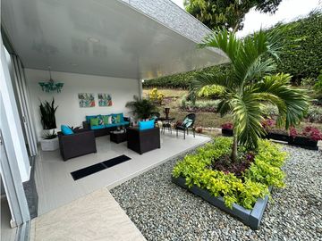 Casa para la venta via laTebaida