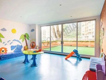 ARRIENDO SIN MUEBLES - CASA EN CONJUNTO CERRADO BOGOTÁ