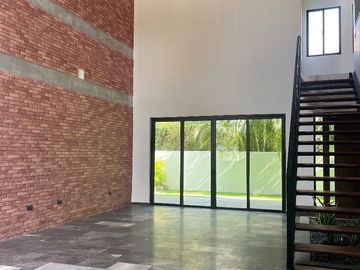 Venta de oportunidad Residencia en Privada Yucatán Country Club