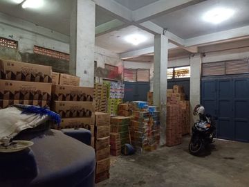 Tempat Usaha lantai 1 nya saja Sudirman kawasan pasar Andir