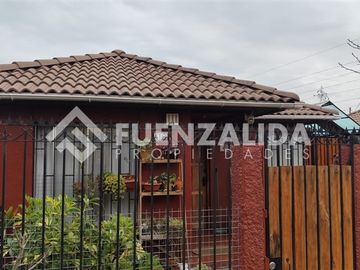 Casa en venta de 3 dorm. en Puente Alto