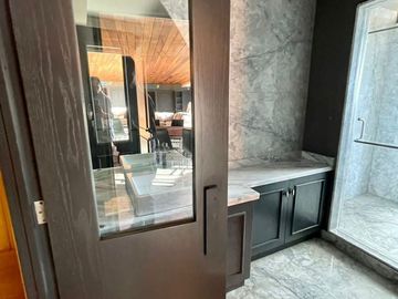 RESIDENCIA EN VENTA CON ALBERCA EN CLÚSTER 777
