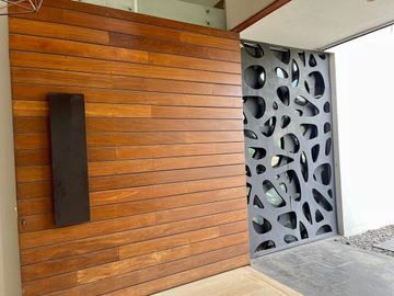 RESIDENCIA EN VENTA CON ALBERCA EN CLÚSTER 777