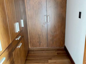 RESIDENCIA EN VENTA CON ALBERCA EN CLÚSTER 777