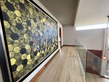 RESIDENCIA EN VENTA CON ALBERCA EN CLÚSTER 777