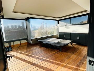 RESIDENCIA EN VENTA CON ALBERCA EN CLÚSTER 777