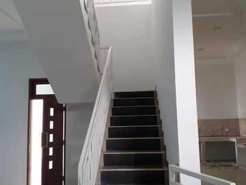 RUMAH SIAP HUNI LOKASI STRATEGIS DEKAT TUGU MUDA