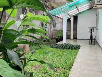 Rumah Asri Terawat di Area Gegerkalong, Setra Murni, Sarijadi DEKAT SEKOLAH BIANGLALA