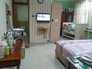 SEWA Rumah Pondok Labu semifurnish 2lantai minimal 2tahun sewa cash dimuka