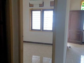 Rumah Disewakan Lokasi di Wisma Medokan, Rungkut Surabaya