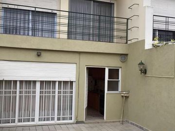 Casa - Temperley Oeste