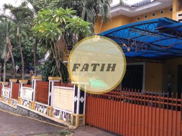 Rumah Pesanggrahan Jakarta Selatan Strategis Siap Huni