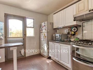 Casa de 3 dormitorios más servicios en Jardines del Sur