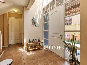Casa de 3 dormitorios más servicios en Jardines del Sur