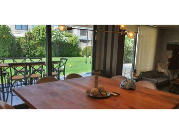 CASA EN CONDOMINIO SANTA CATALINA-AVENIDA DEL VALLE