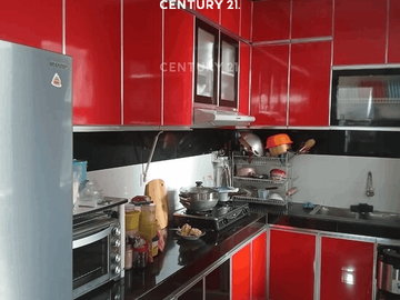 Dijual Rumah 2 Lantai Siap Huni Cluster Maple  Sumarecon Bekasi