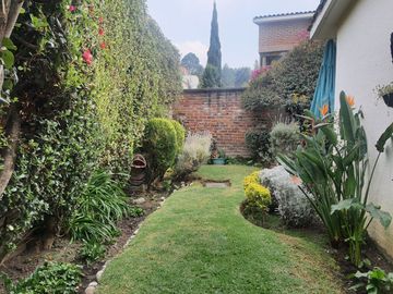 CASA EN VENTA  LOMAS DE LAS PALMAS