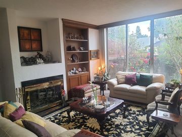 CASA EN VENTA  LOMAS DE LAS PALMAS