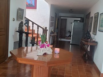 CASA EN VENTA  LOMAS DE LAS PALMAS