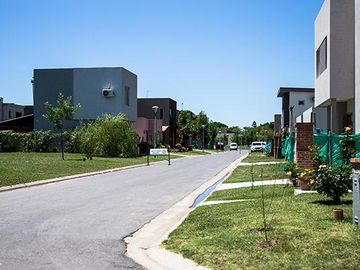 Casa a estrenar en El Aljibe, Manzanares