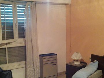 VENDE CASA CON DEPARTAMENTO