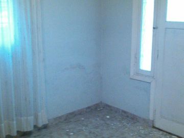 VENDE CASA CON DEPARTAMENTO