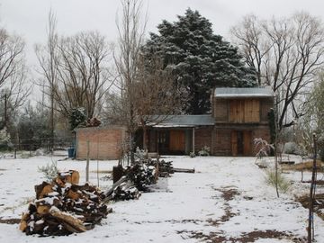 CASA CON TERRENO A LA ORILLA DEL RIO DIAMANTE