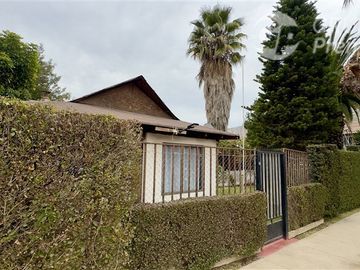 Casa en venta de 3D-1B-estacionamiento-en Curacaví