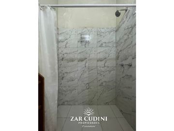VENTA COSTA ESMERALDA CASA CON PISCINA 4 AMBIENTES
