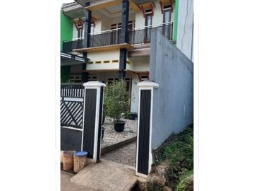 RUMAH 2 LANTAI LOKASI PEDURENAN BEKASI JAWA BARAT