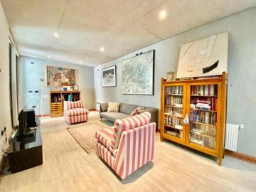 CASA  EN VENTA SAN DAMIAN/ CHARLES HAMILTON / ESTORIL