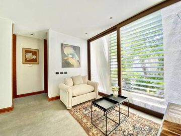 CASA  EN VENTA SAN DAMIAN/ CHARLES HAMILTON / ESTORIL