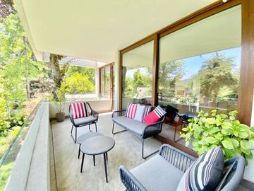 CASA  EN VENTA SAN DAMIAN/ CHARLES HAMILTON / ESTORIL