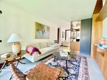CASA  EN VENTA SAN DAMIAN/ CHARLES HAMILTON / ESTORIL