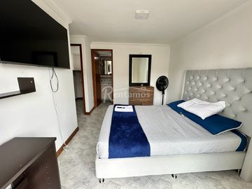 apartamento en arriendo en el poblado. Cod A776978
