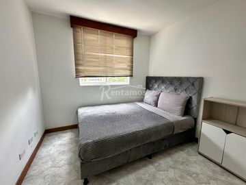 apartamento en arriendo en el poblado. Cod A776978