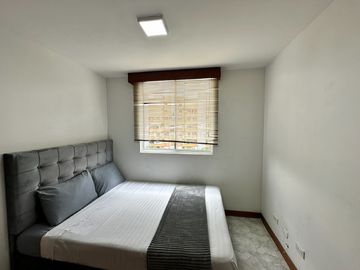 apartamento en arriendo en el poblado. Cod A776978