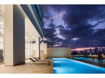 $690K ƒ MODERNO Y LUJOSO APTO. EN PH THE TOWERS
