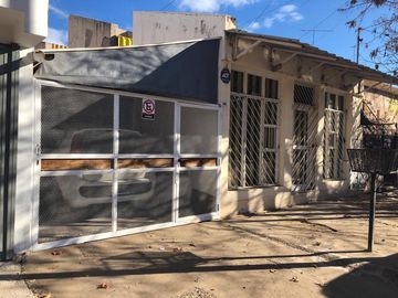 Casa   local comercial - CIPOLLETTI - R.N. ¡Excelente oportunidad!