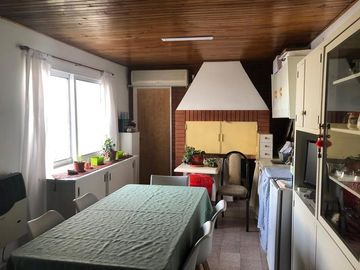 Casa   local comercial - CIPOLLETTI - R.N. ¡Excelente oportunidad!