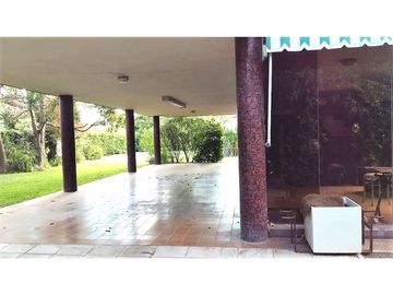 Venta Casa 8 Ambientes - San Andrés Golf