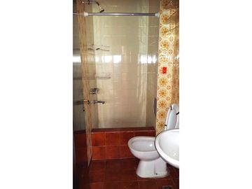 Venta Casa 8 Ambientes - San Andrés Golf