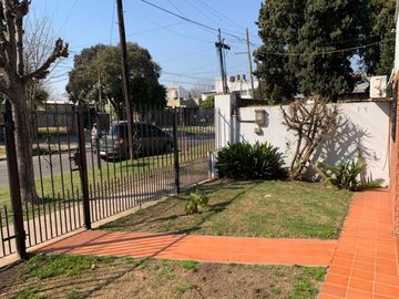 SANTILLI - JUJUY 1117 - Jose Marmol