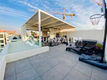 Rooftop en venta de 4 dorm. Lo Barnechea Portal la Dehesa