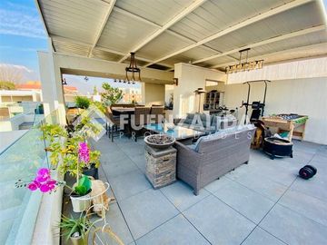 Rooftop en venta de 4 dorm. Lo Barnechea Portal la Dehesa