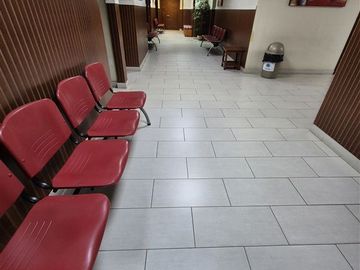 Amplia consulta en Centro Médico Puerto Mayor